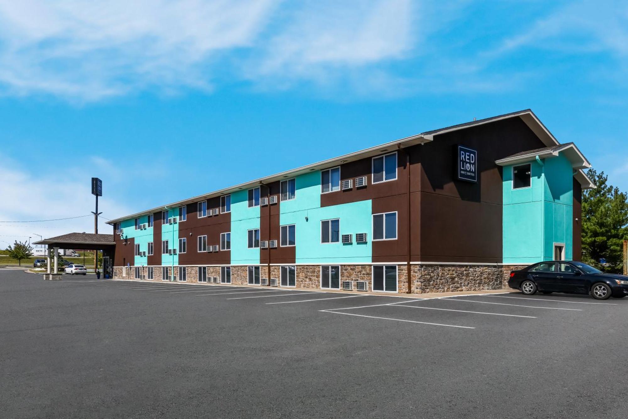Baymont Inn & Suites By Wyndham Либърти Екстериор снимка